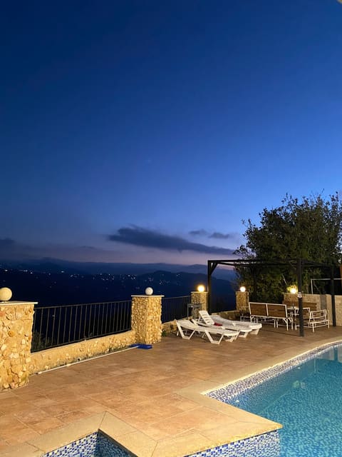 Crystal Private Pool — photograph 3