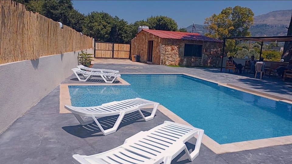 Cordelia Private Pool