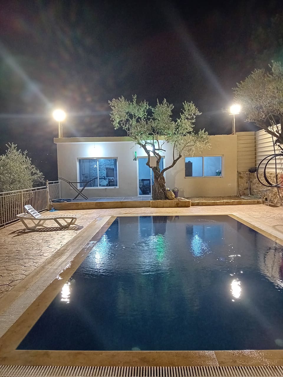 ward pool house