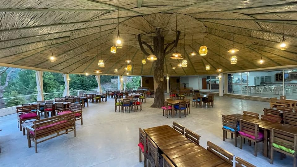 Al Hawra - Restaurant