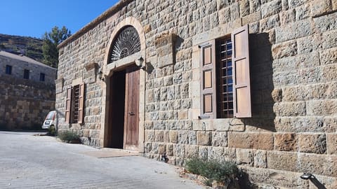 Kanisat Mar Youhanna Maroun — photograph 4