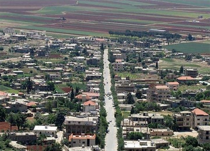Deir el Ahmar Country
