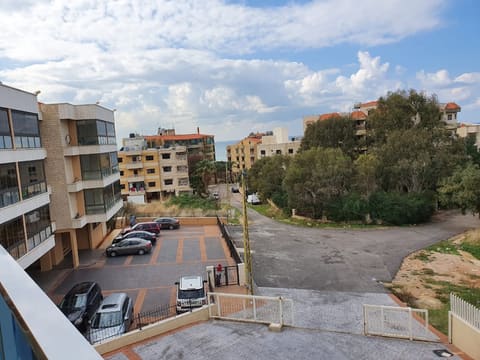 Phoenix Residence — photograph 3