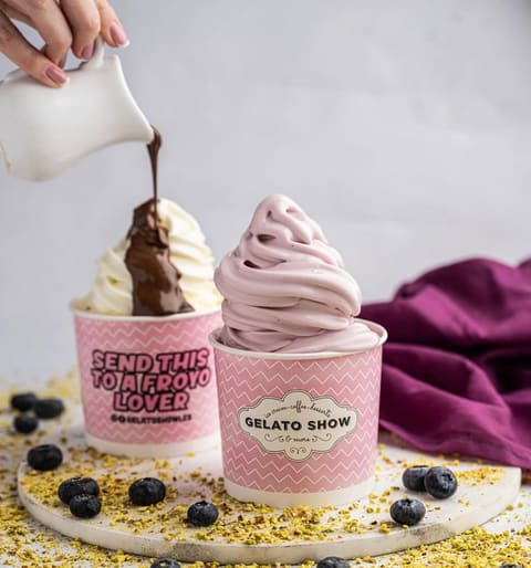 GELATO SHOW — photograph 5
