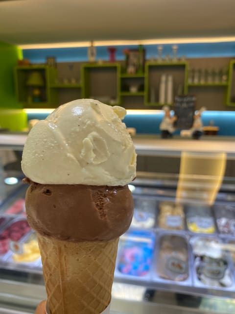 Snow Cream - Parlor & Coffee Shop — photograph 4