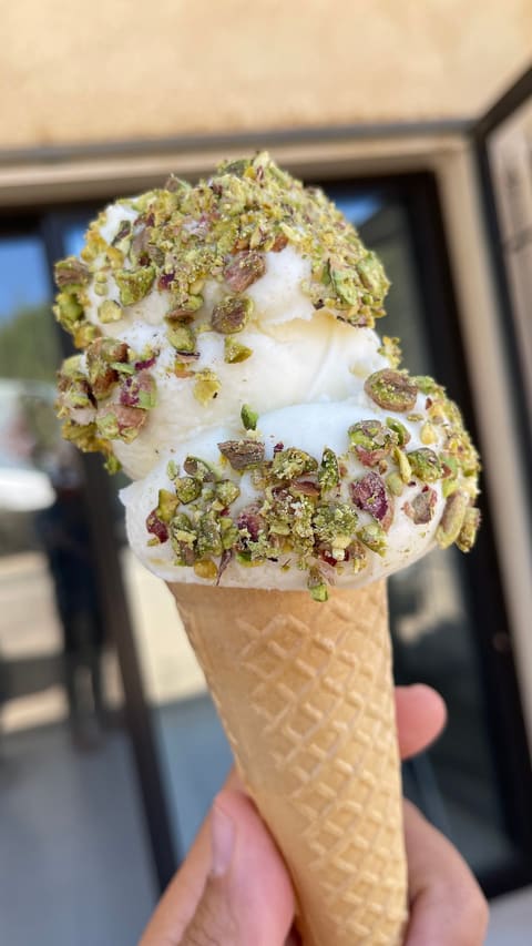 Sami Icecream and sweets — photograph 4