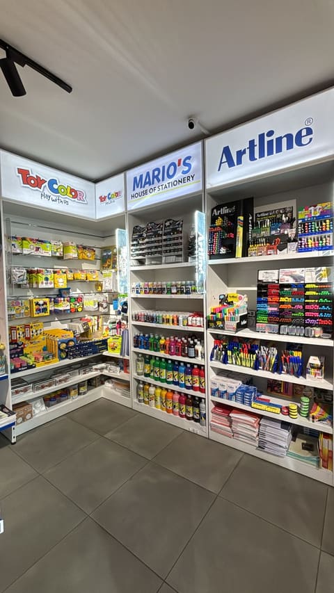 Mario's Stationery — photograph 4
