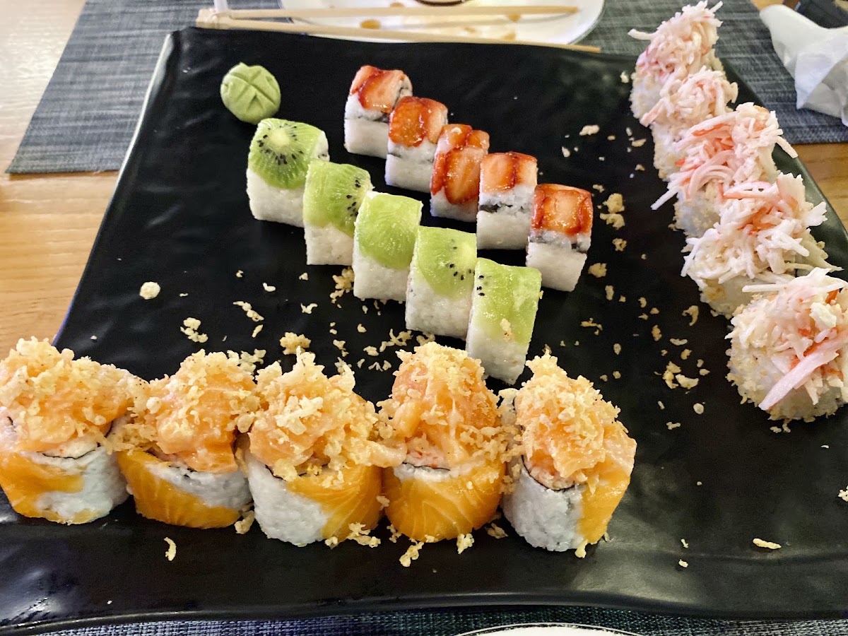 Saigon - Vietnamese & Sushi — photograph 3