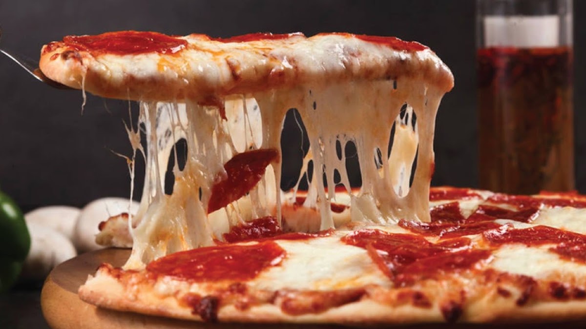 Pizza Verde — photograph 2