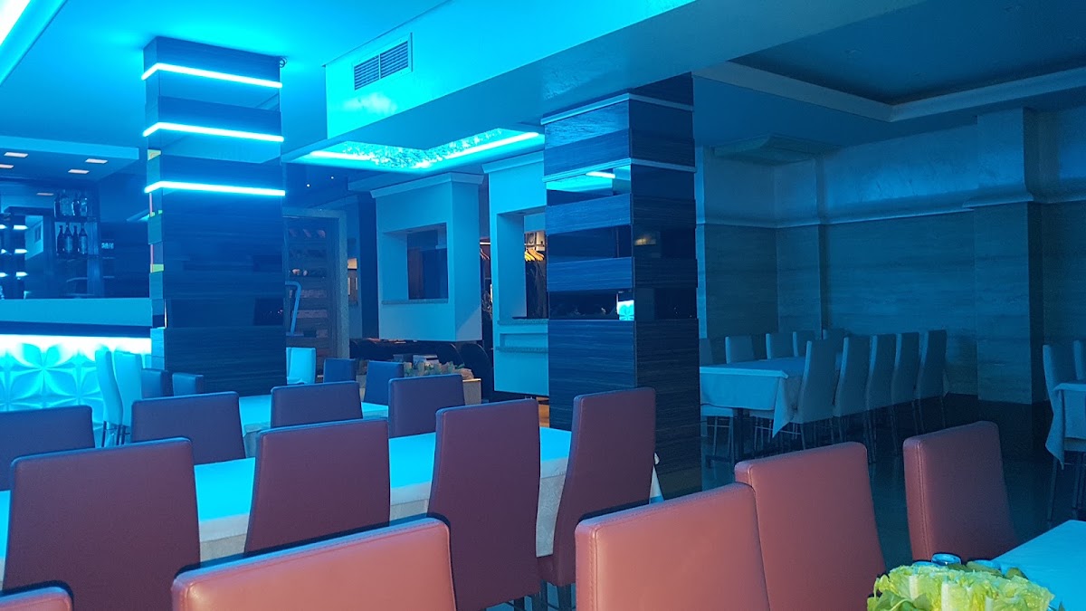 Al-Chwar Restaurant — photograph 2
