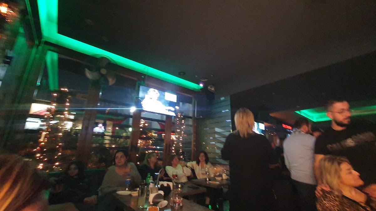 JOY Karaoke Pub — photograph 2