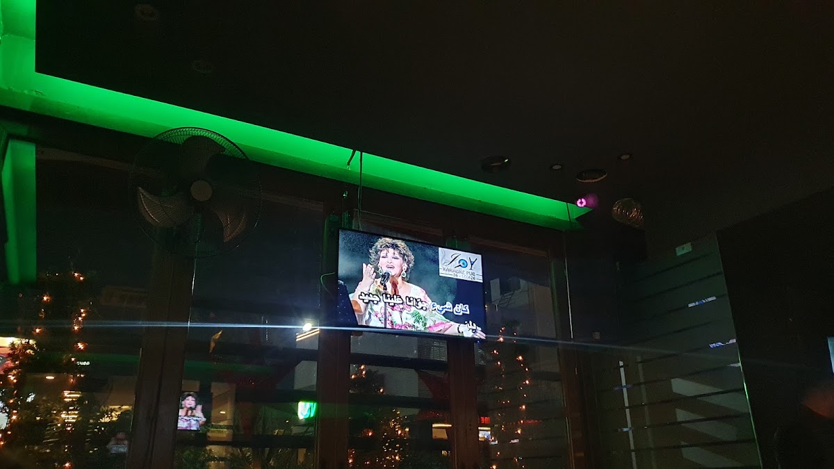 JOY Karaoke Pub — photograph 4