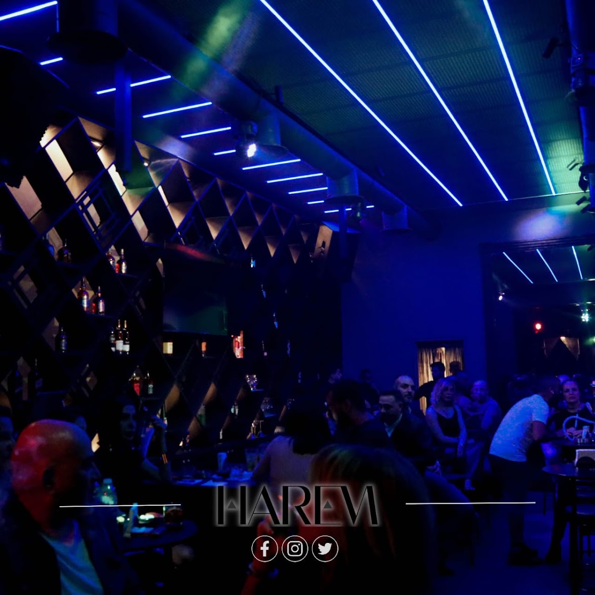 Harem lounge bar