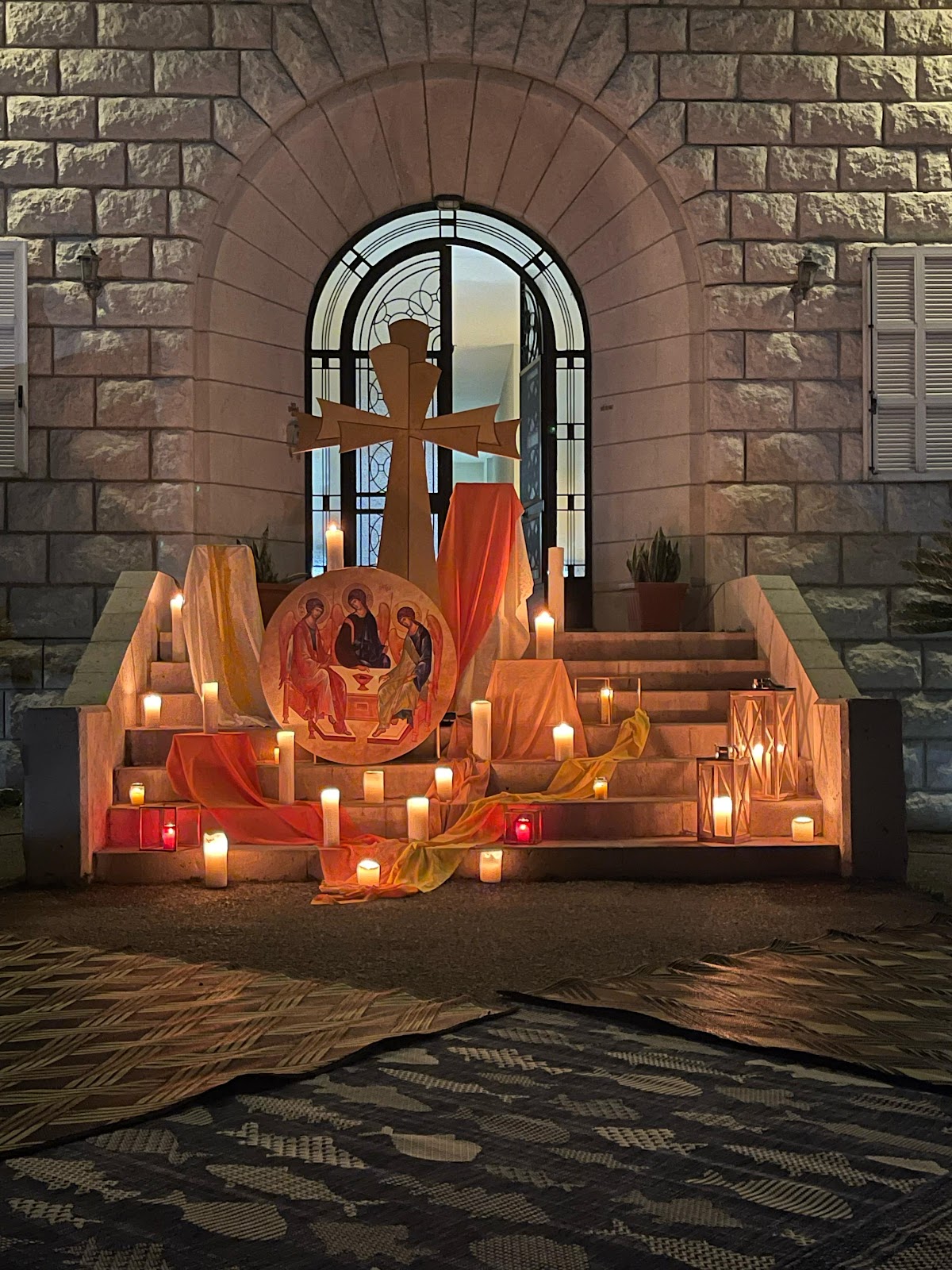 Mar Youhanna El Habib - Church — photograph 2
