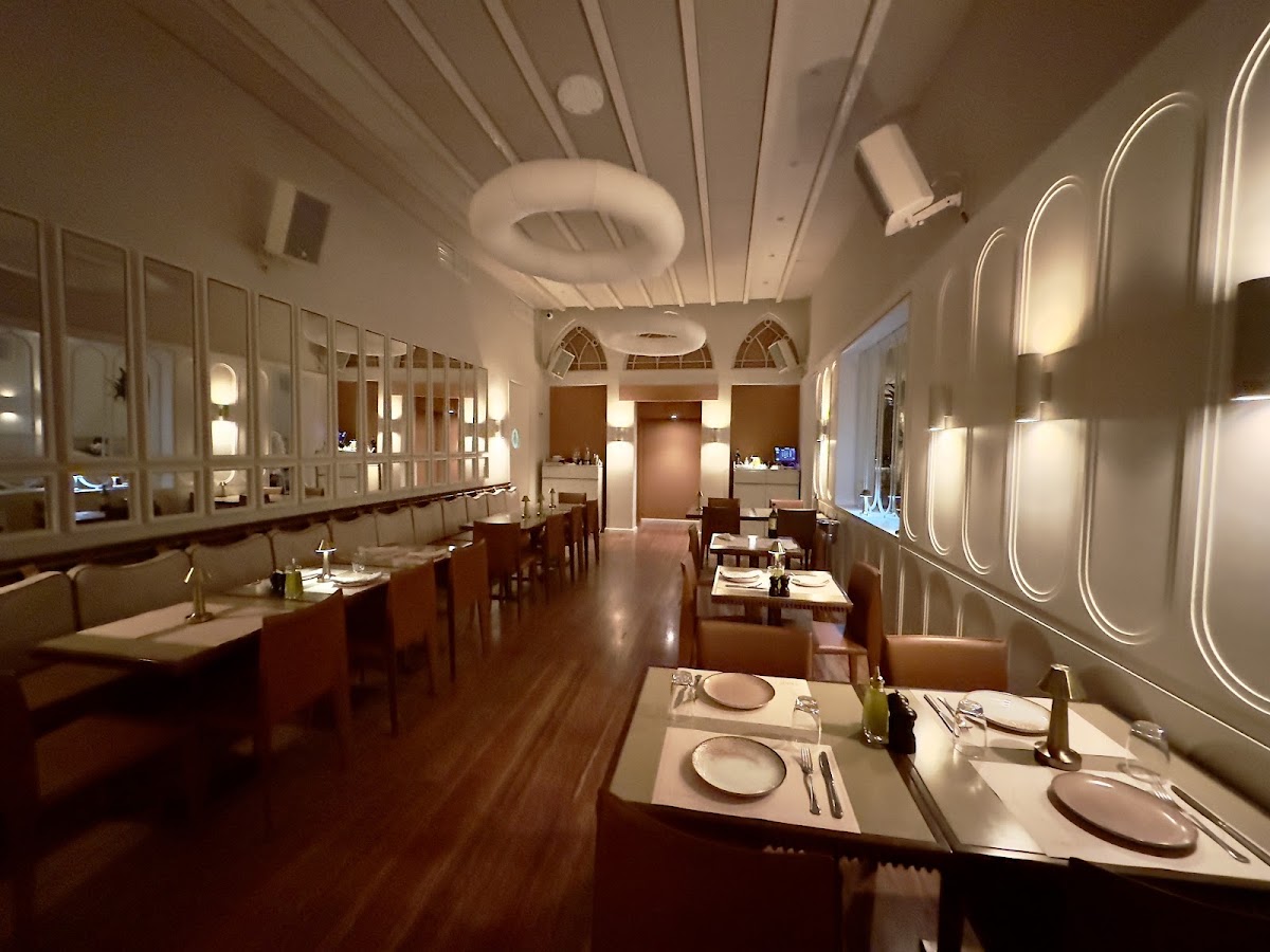 Fred Kitchen & Bar — photograph 5