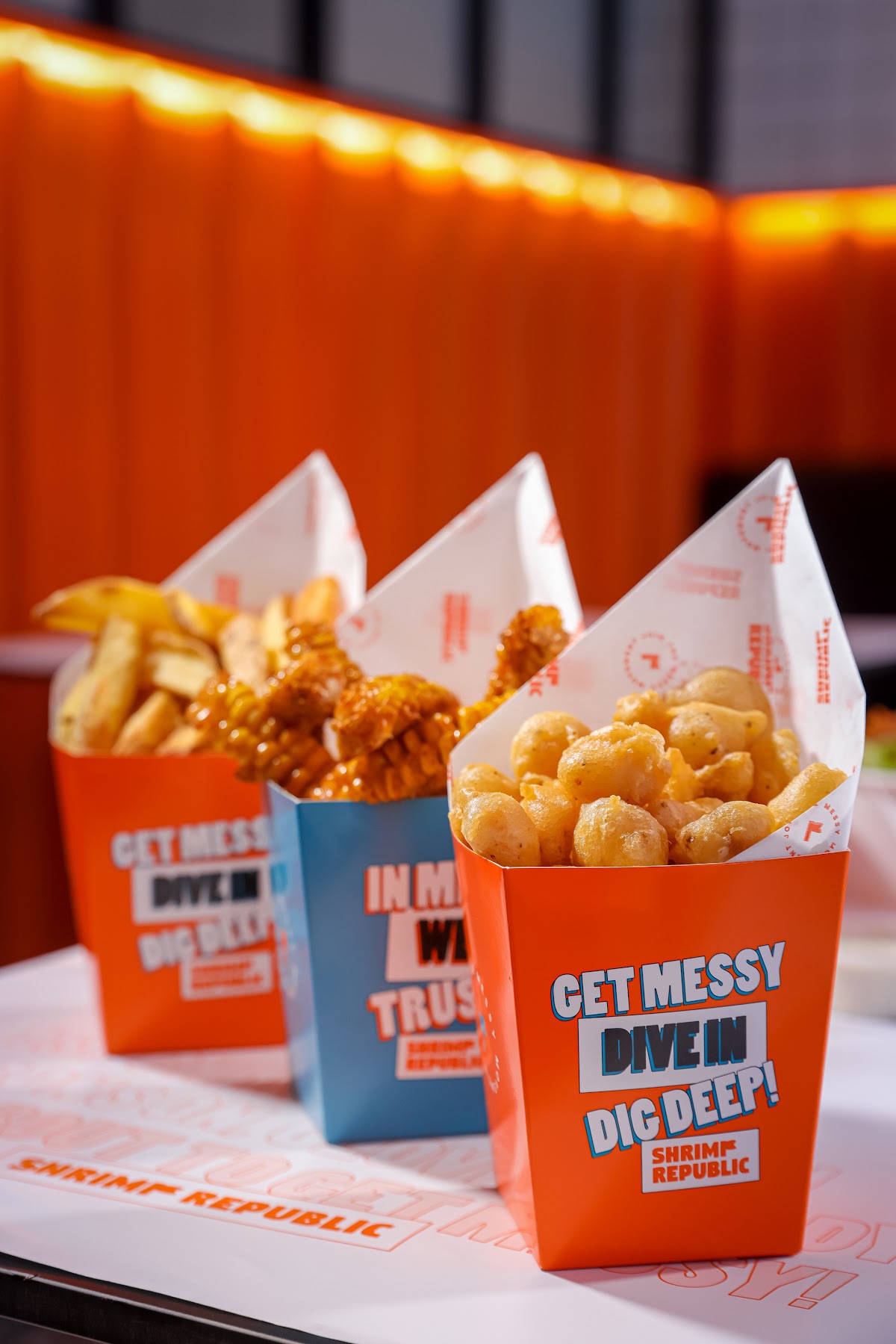 SHRIMP REPUBLIC — photograph 4