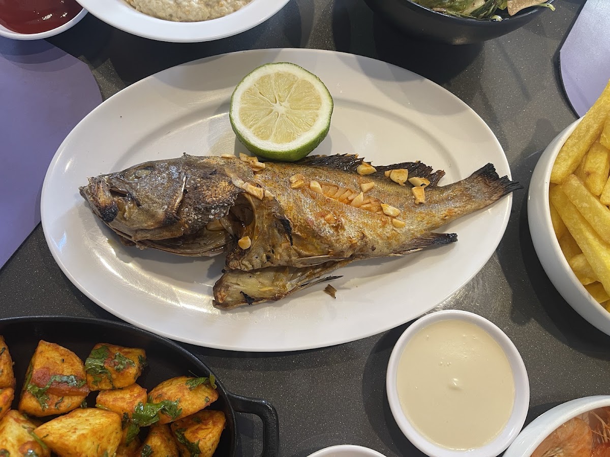 Aklet Samak