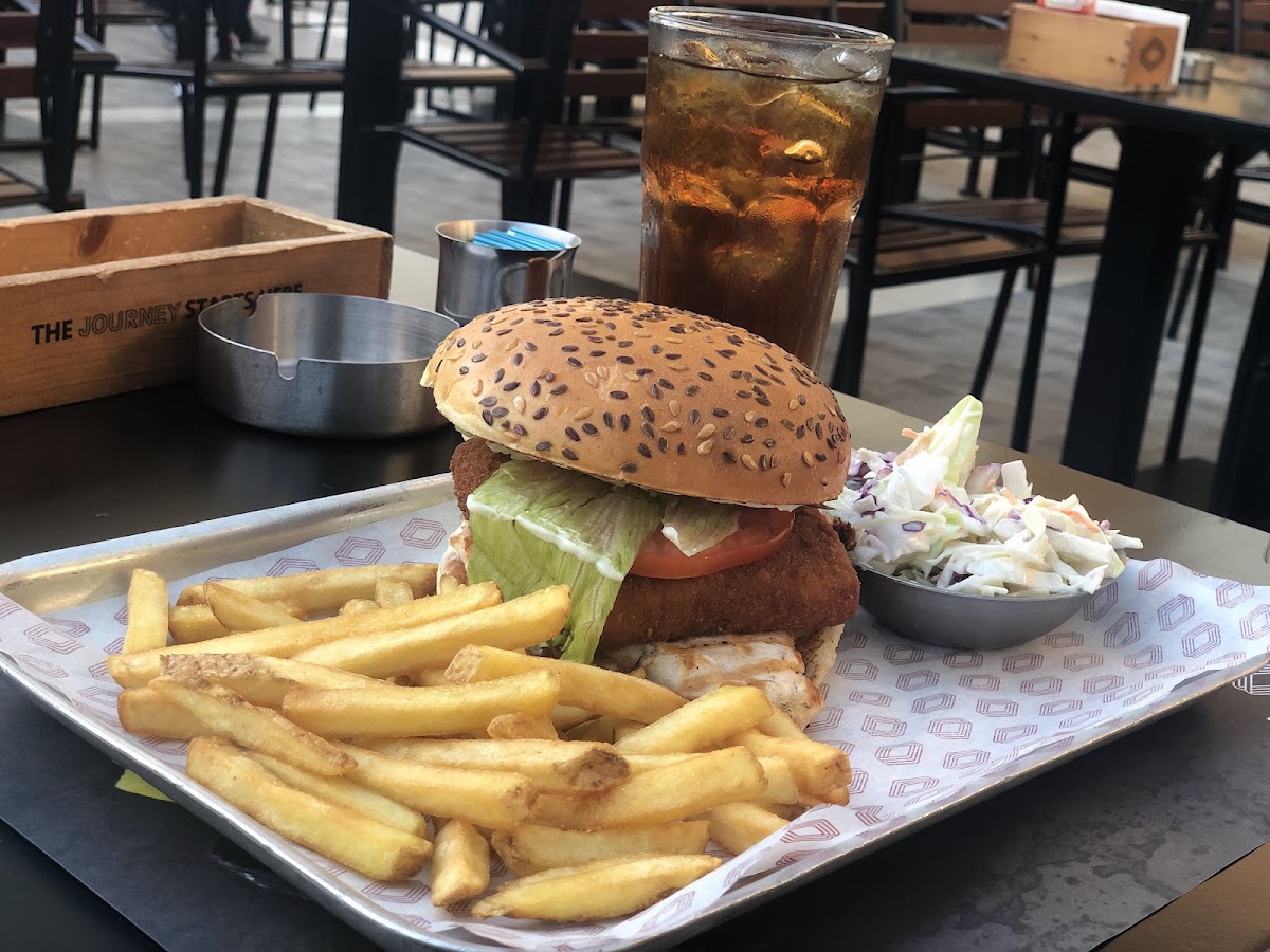 Roadster Diner — photograph 2