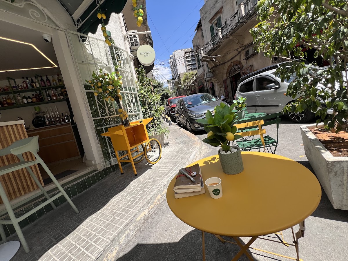 Incontro Cafe