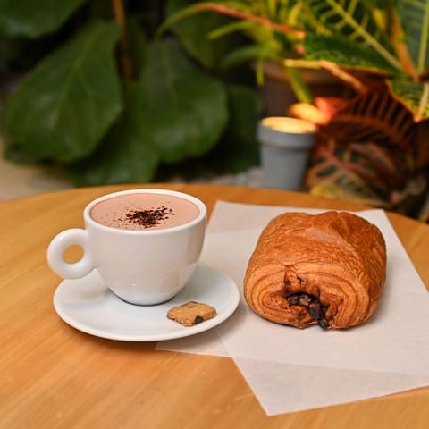 Photography Cafe — photograph 2