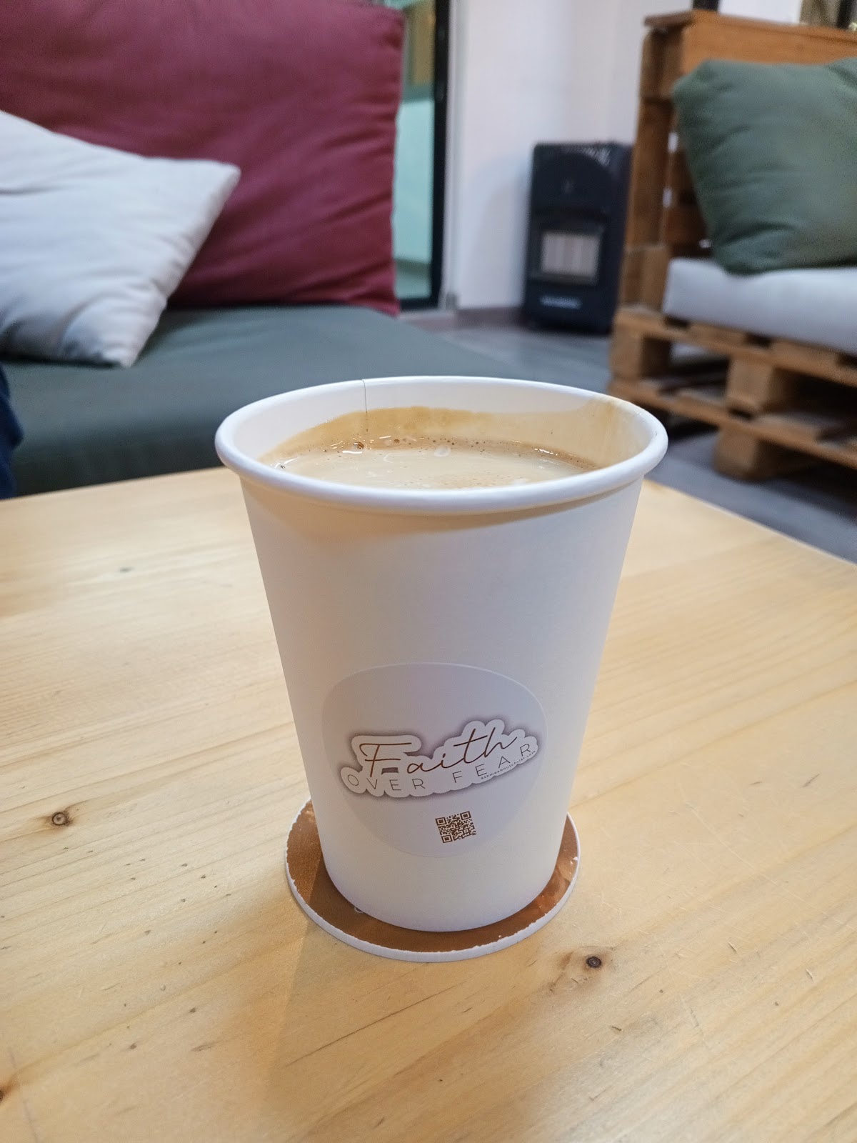 Oikos Coffee Lounge — photograph 4