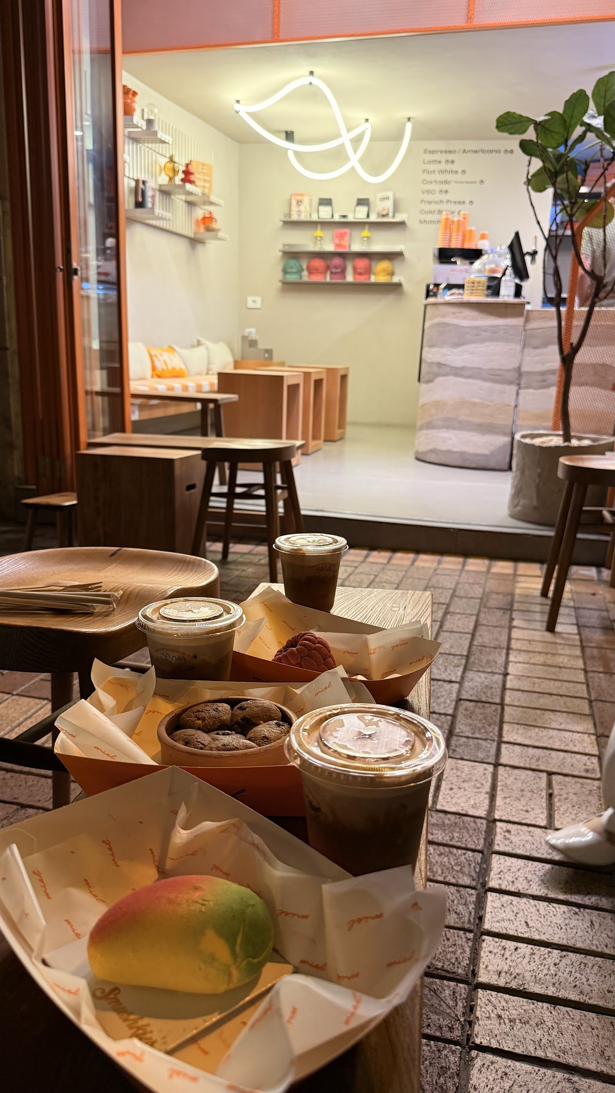 Miel Brew — photograph 6