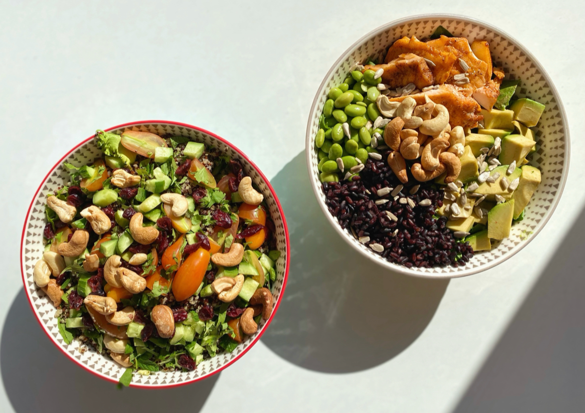 The Glow Paradise - Delivery Kitchen — photograph 2