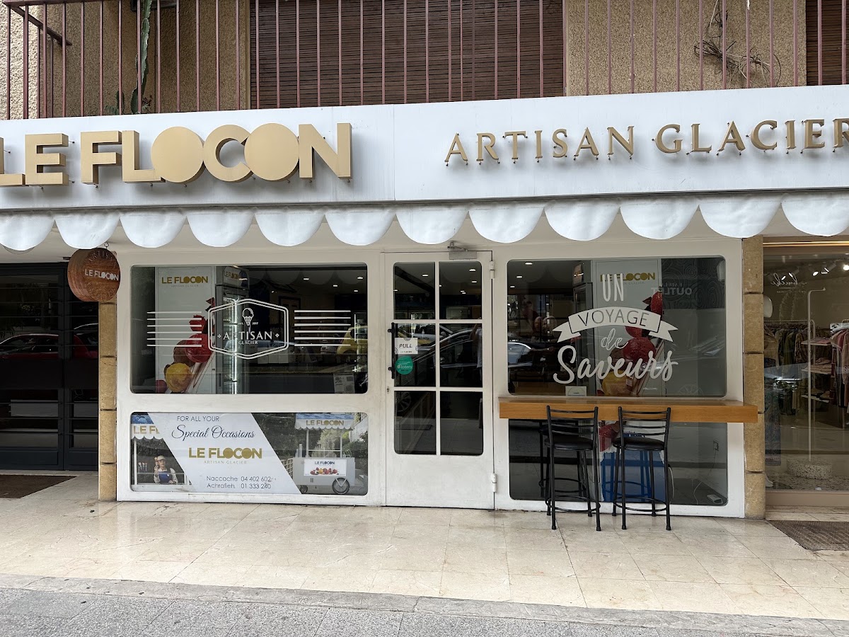 Le Flocon Artisan Glacier