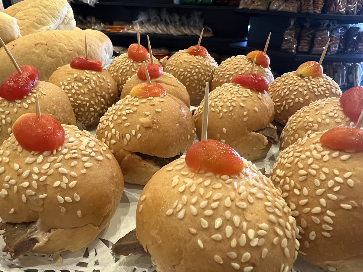 Saint Elie Bakery — photograph 6