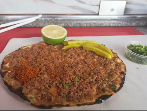 Almoussawi Butcher And Bakery — photograph 4