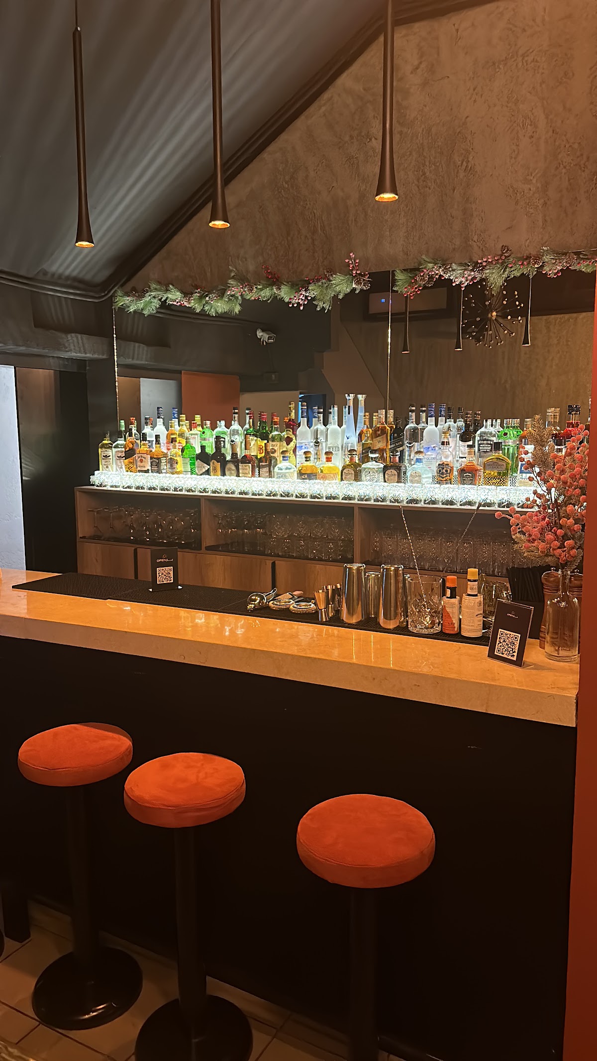 Open Bar — photograph 2
