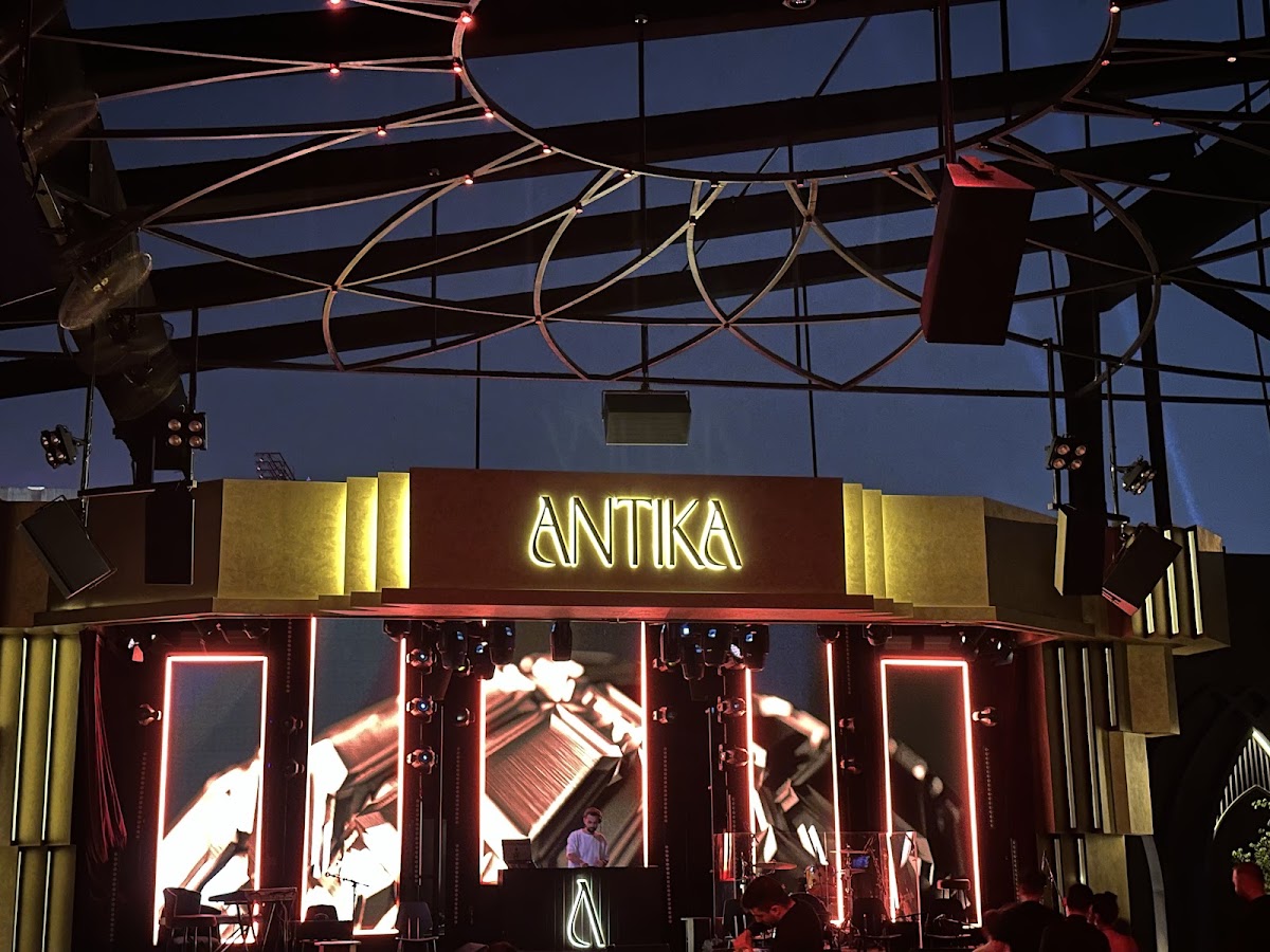 Antika — photograph 6