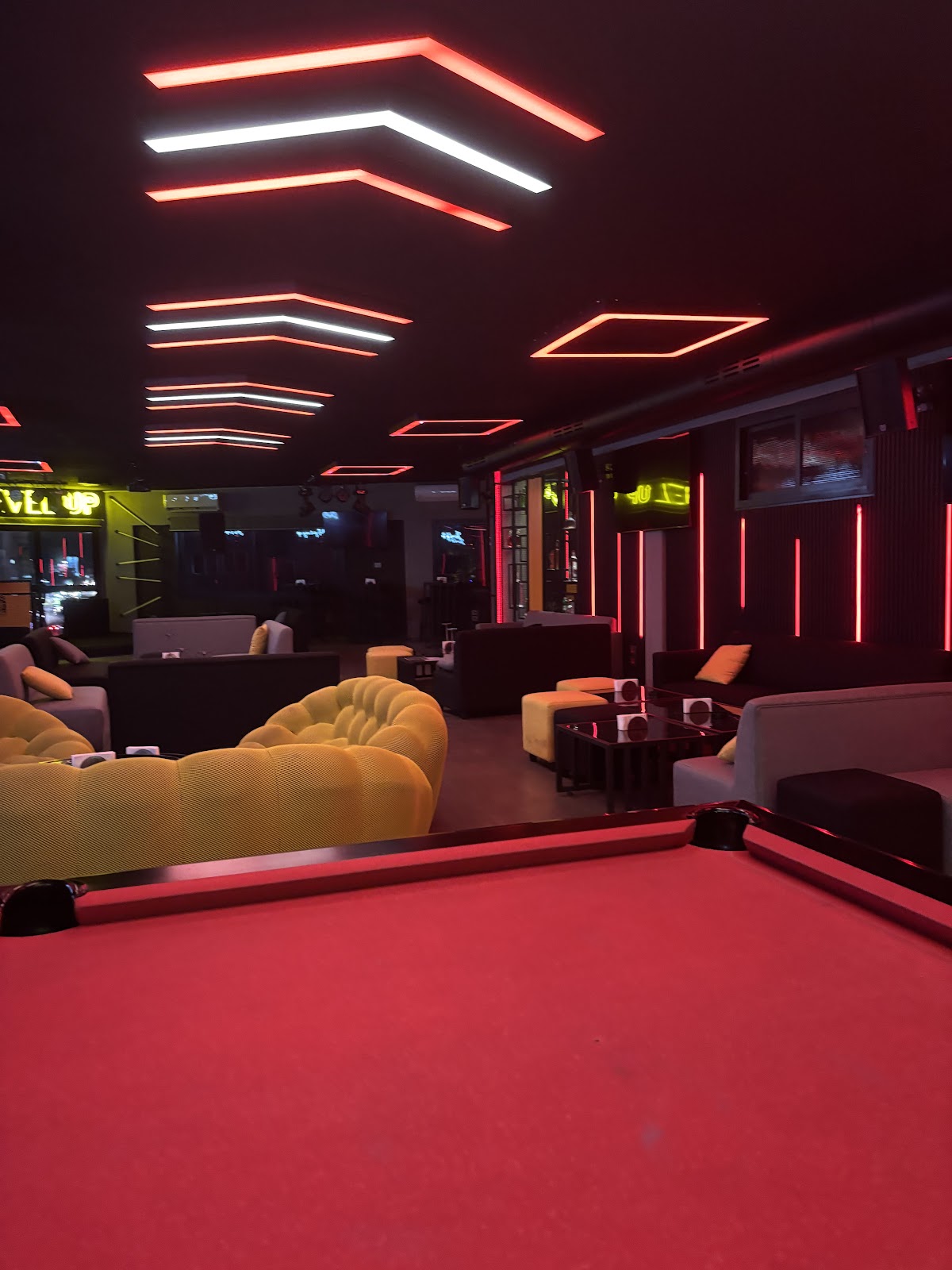 Levelup Lounge