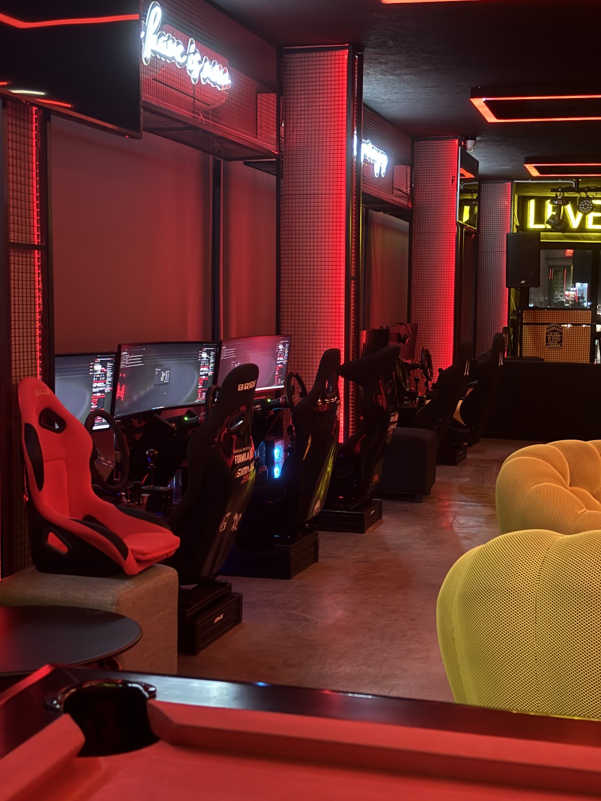 Levelup Lounge — photograph 3
