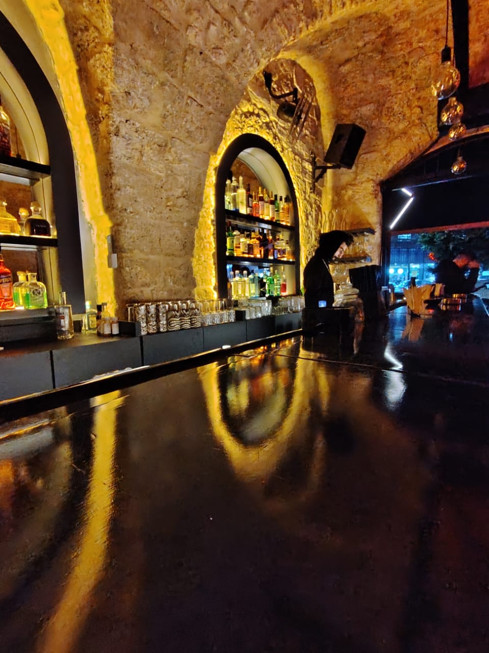 Bar Xpress — photograph 2