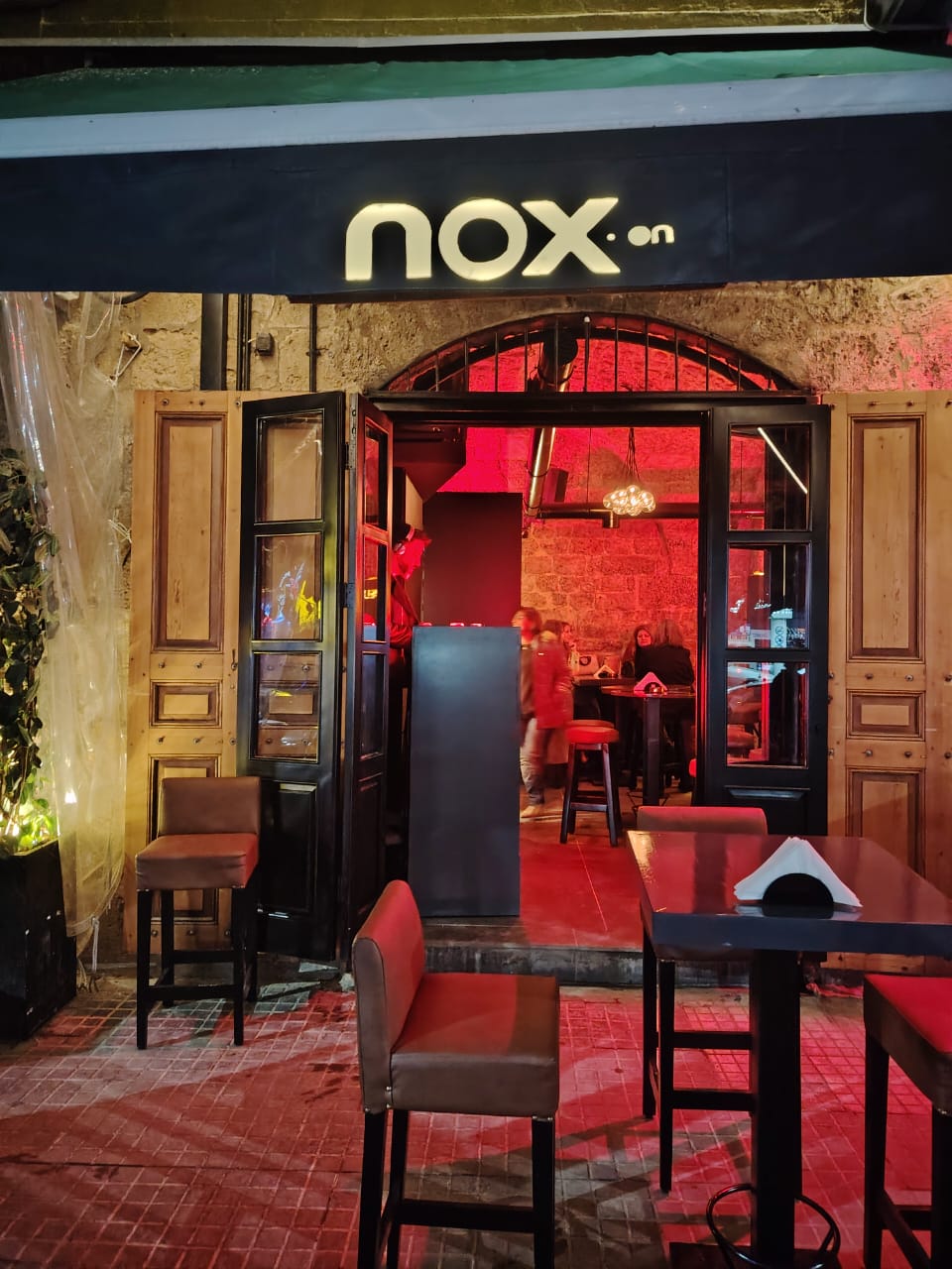 Bar Xpress — photograph 3