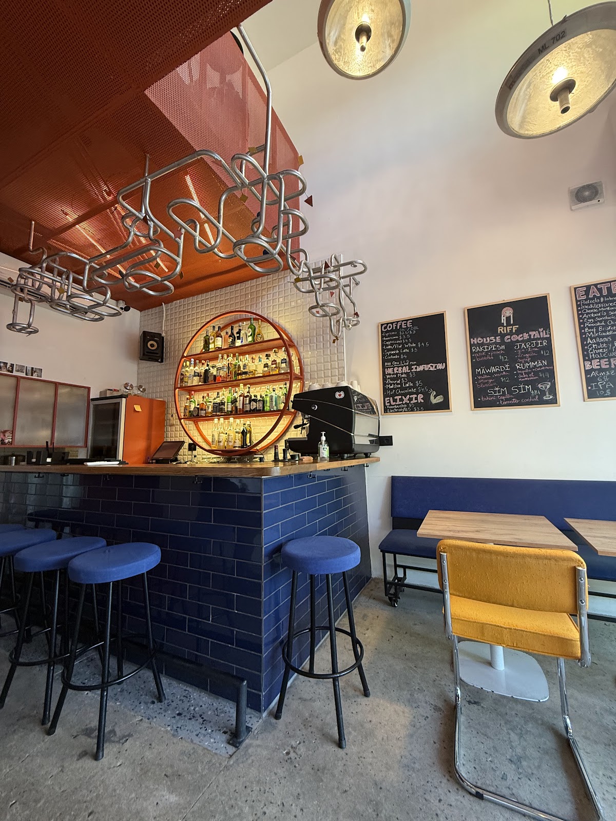 RIFF Bar & Eatery — photograph 3