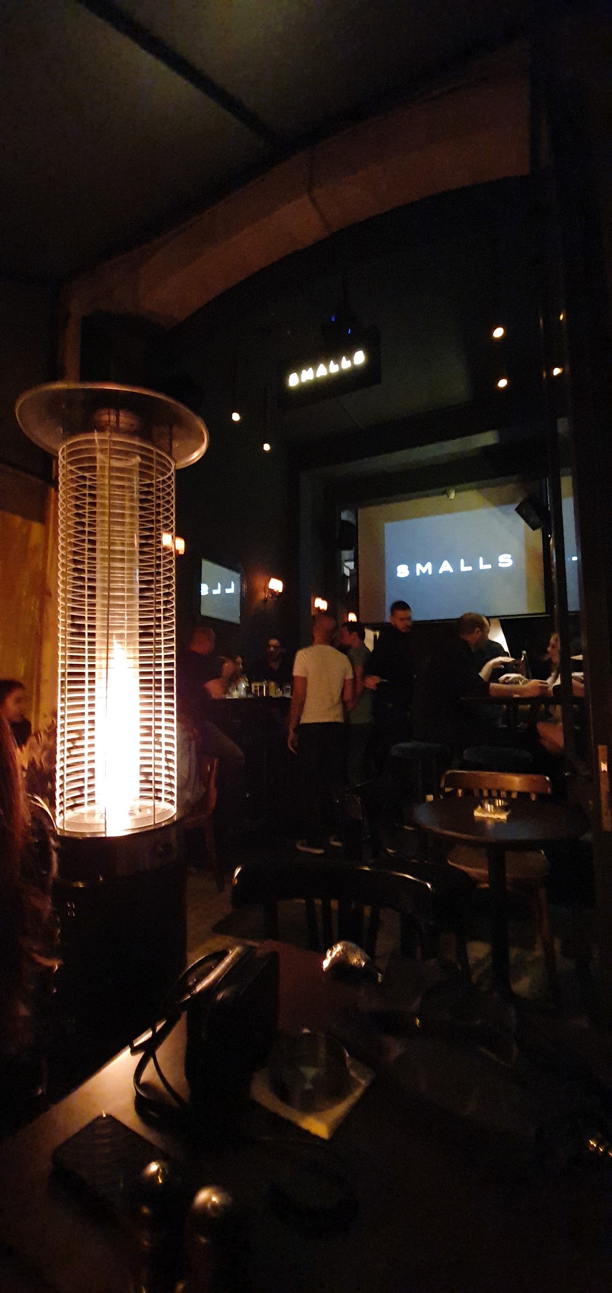 SMALLS — photograph 6