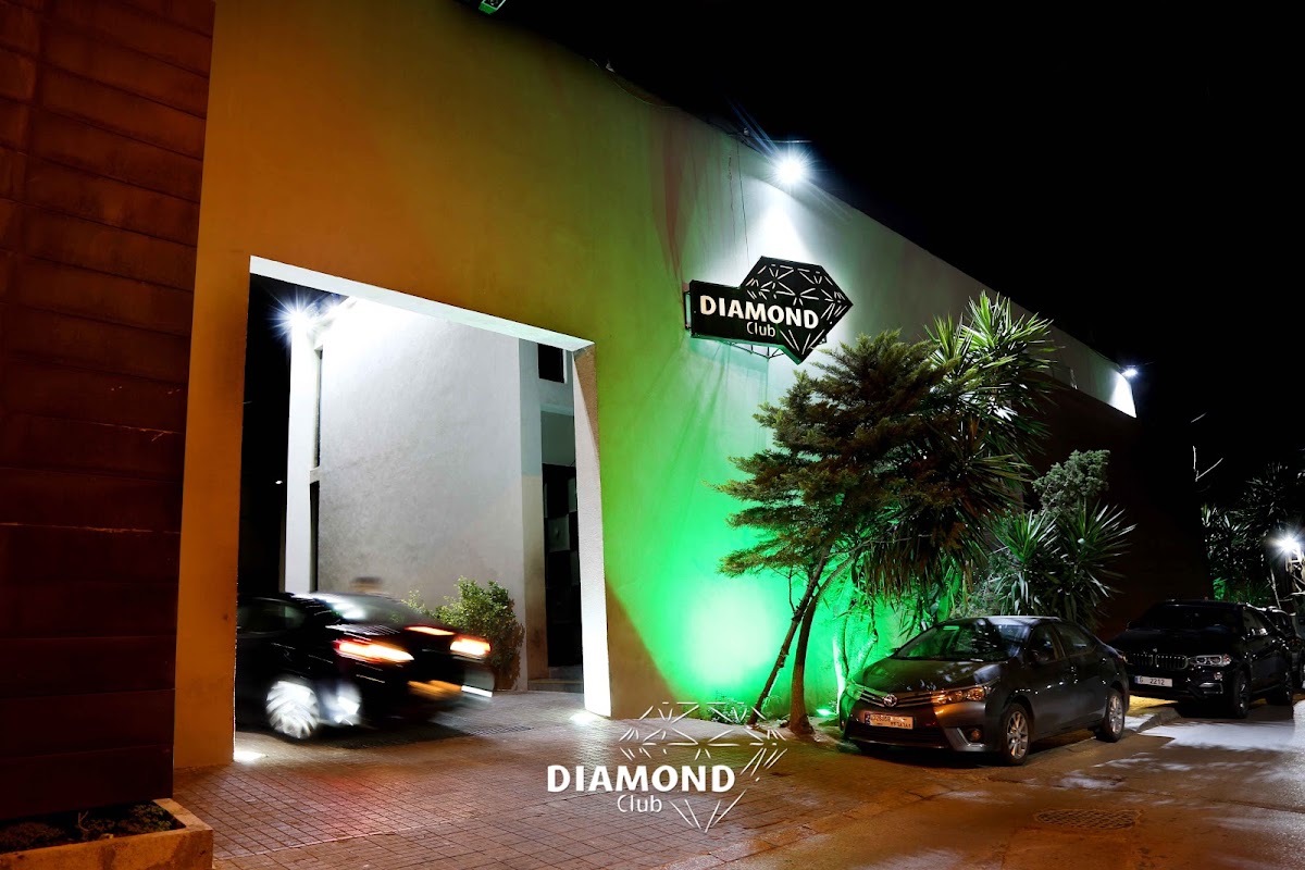 Diamond Club — photograph 5