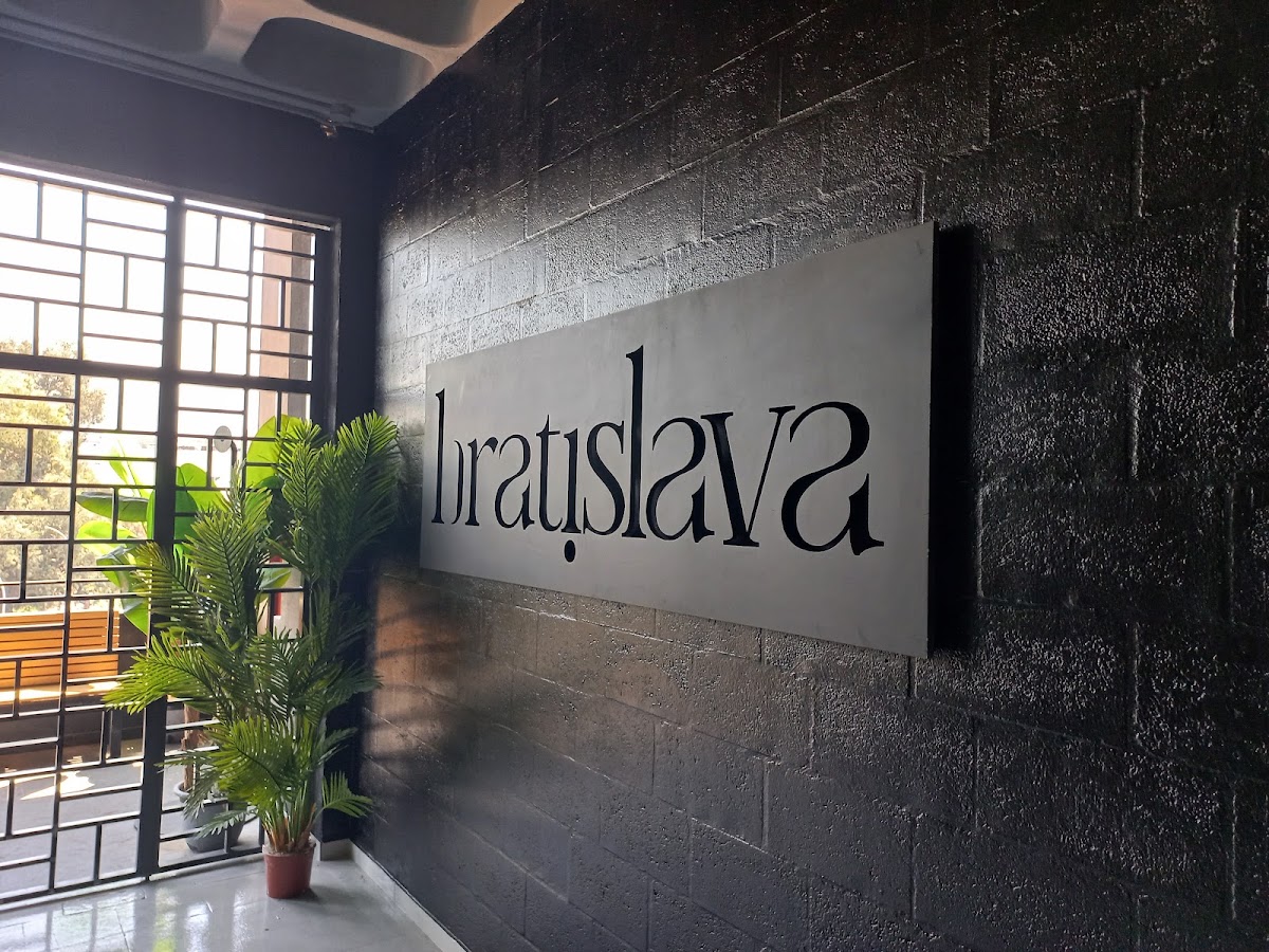 Bratislava Beirut — photograph 3