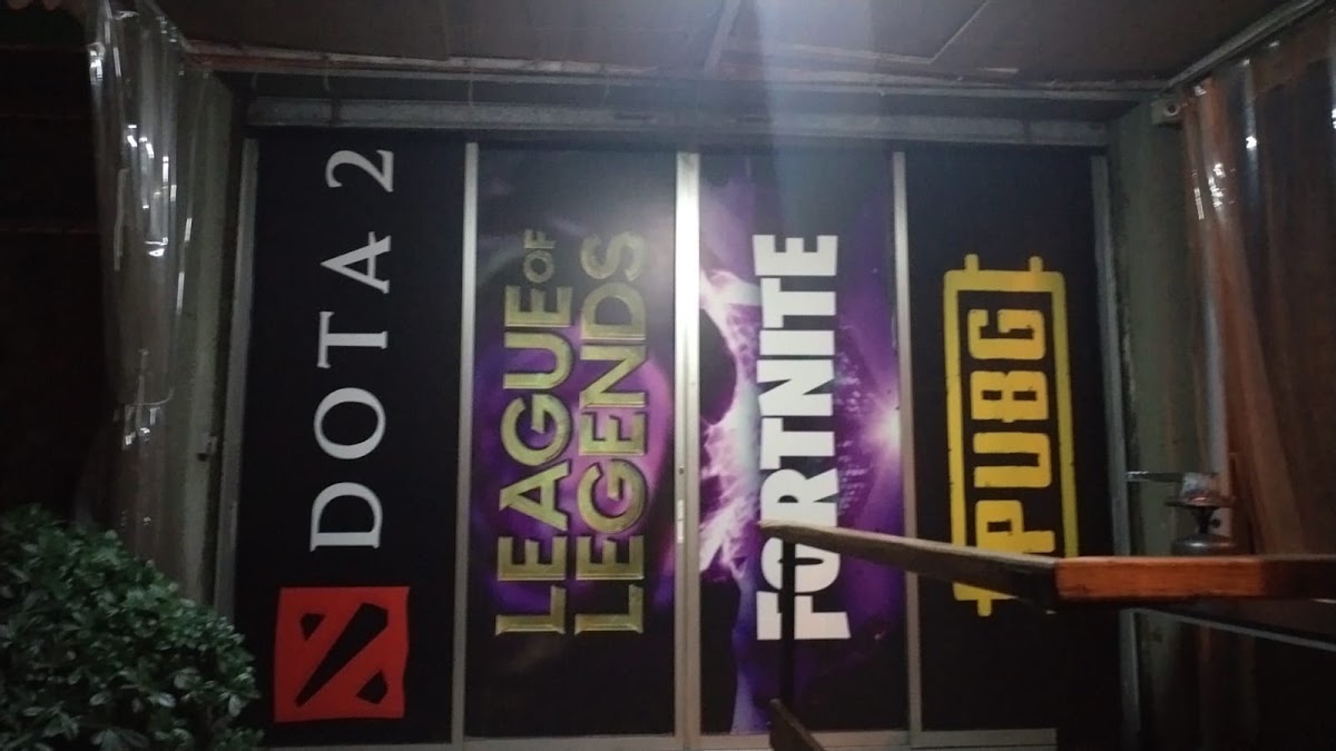 Aggro Gaming Lounge — photograph 6