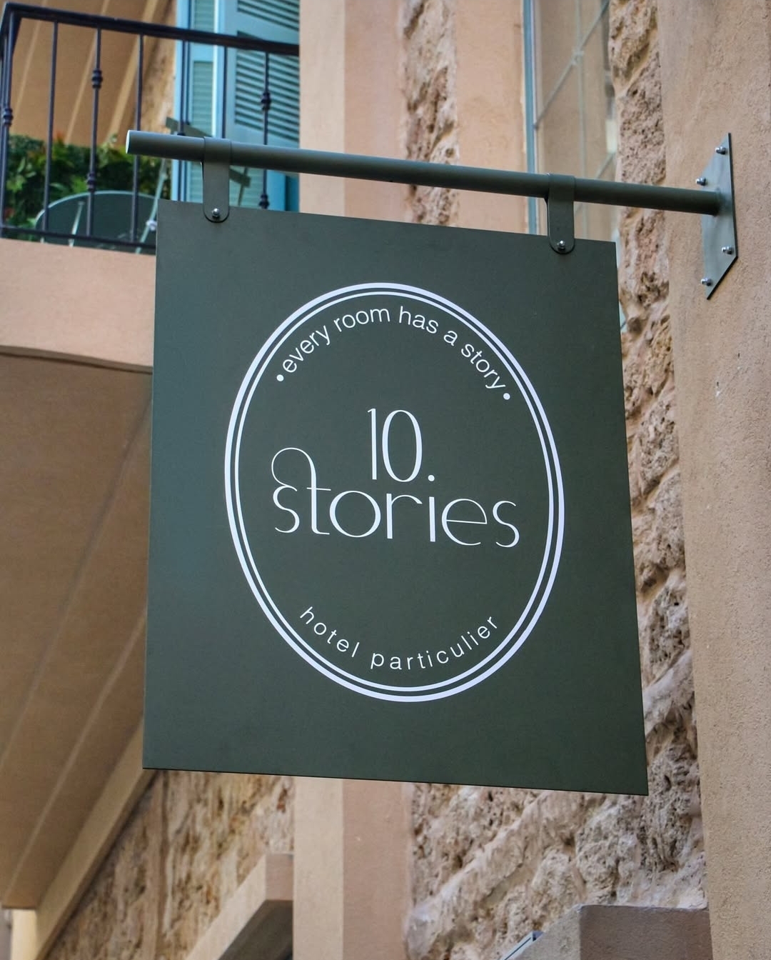 10 Stories Hotel — photograph 3