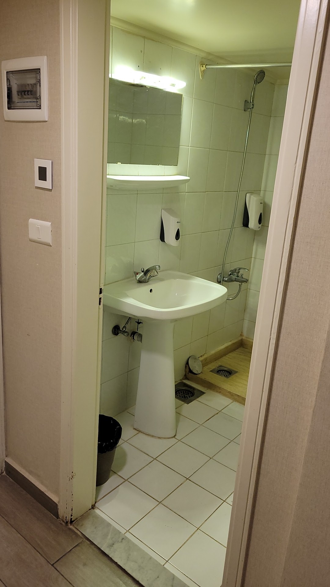 Via Verde Hotel — photograph 5