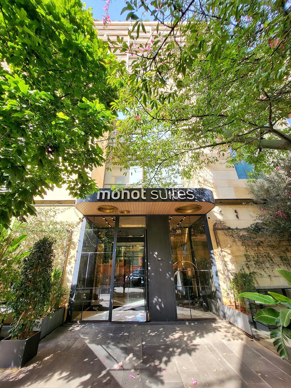 Monot Suites Beirut