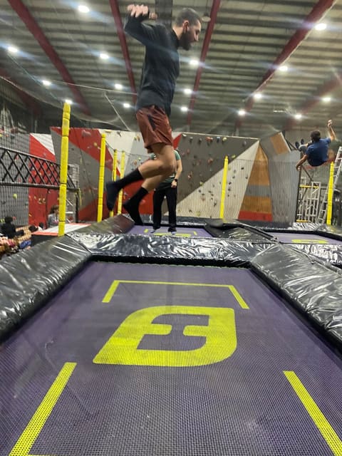 Bold Adventure Park - Climbing & Bouldering Walls, Trampolines, Zip Lines — photograph 3