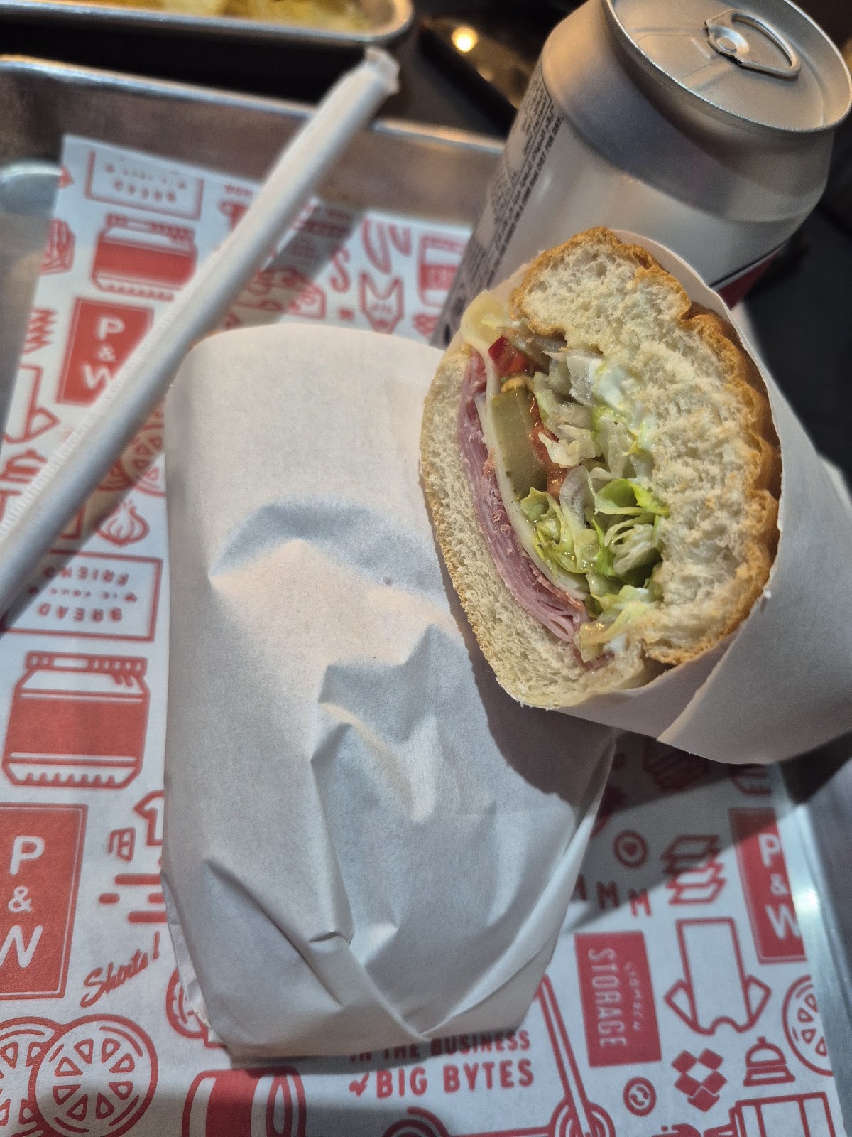Phil&Will Deli Gourmet — photograph 2
