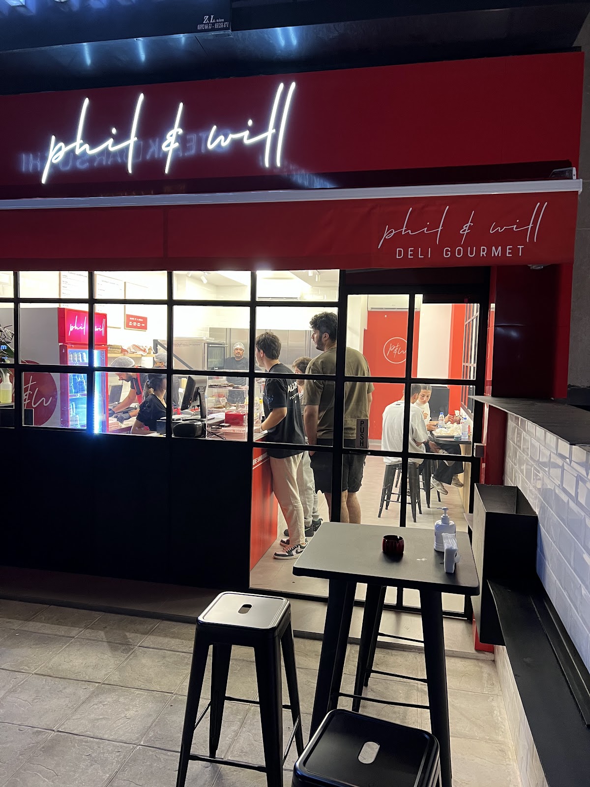 Phil&Will Deli Gourmet — photograph 3