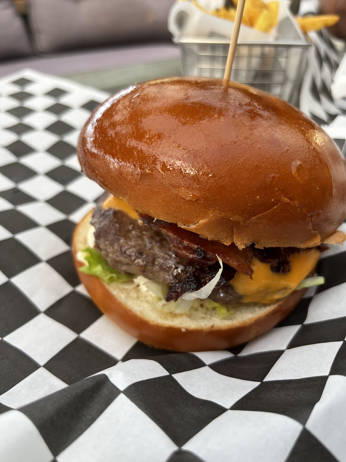 BRGRZ & Fries — photograph 3