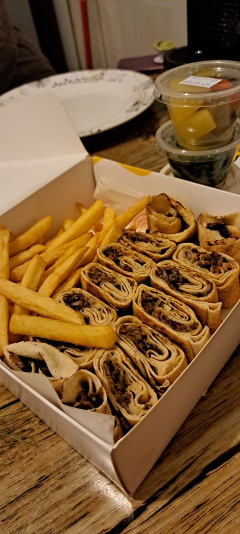 Shawarma El Karam King Fadi — photograph 3
