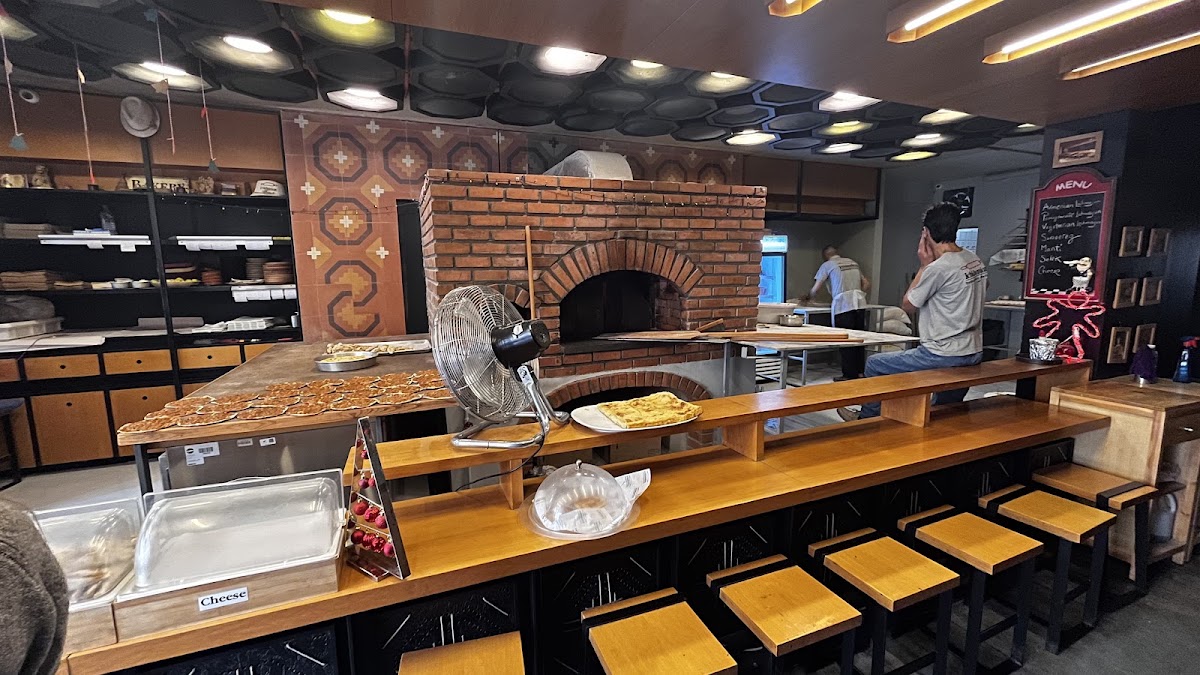 Ichkhanian Bakery